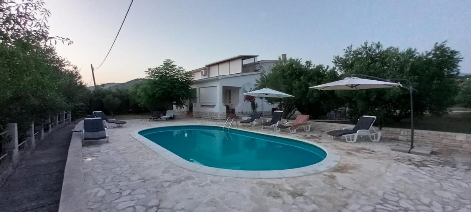 Bianca Apartman *